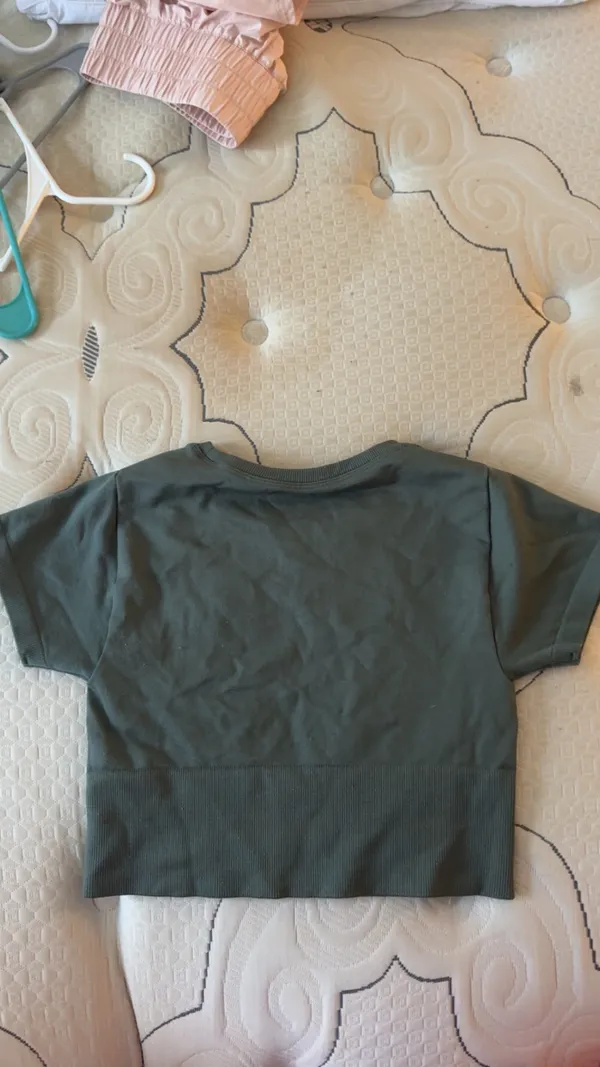 Army Green Aerie OFFLINE Cropped Shirt - Image 3