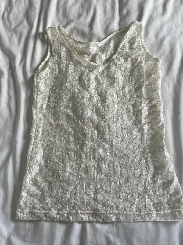 White Lace Top Size M - Image 2