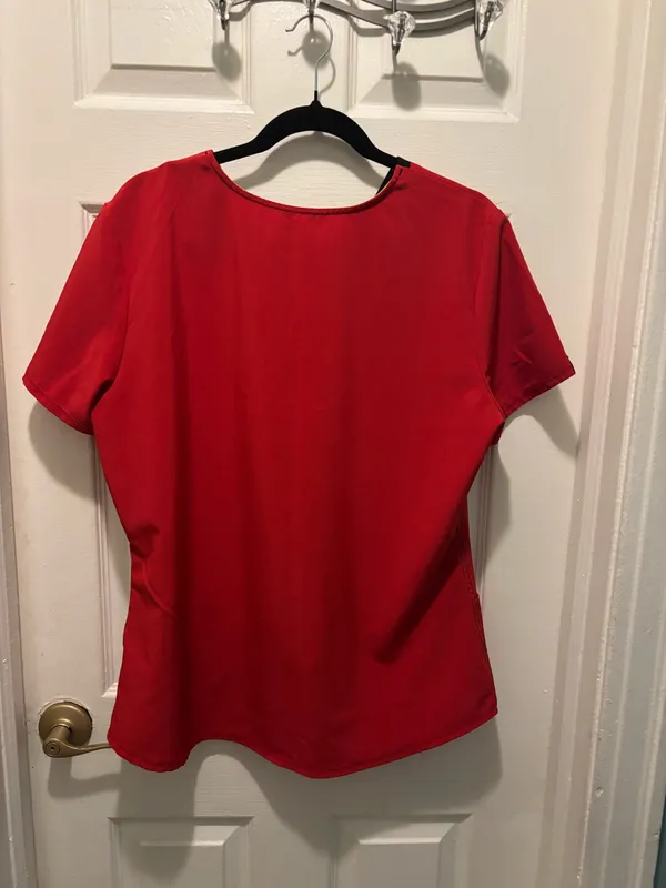 Red and black scrub top  - Image 2