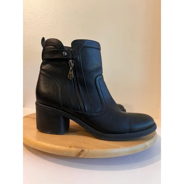 Guess Black Leather Stitched Zip Up Ankle Bootie Size 10 - Image 10