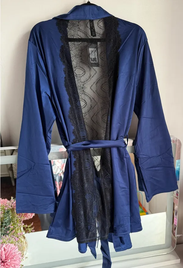 OH La la Cheri Saskia Satin And Luce Robe - Image 5