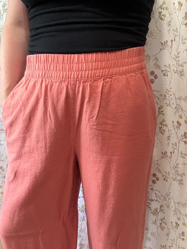 Old Navy Linen Pants - Image 2