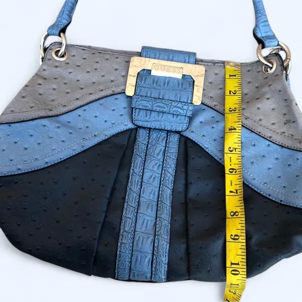 RARE Y2K GUESS Goth Grunge Mcbling Bimbo shoulder hand bag purse Ostrich Leather Western Hobo 2000s - Image 6
