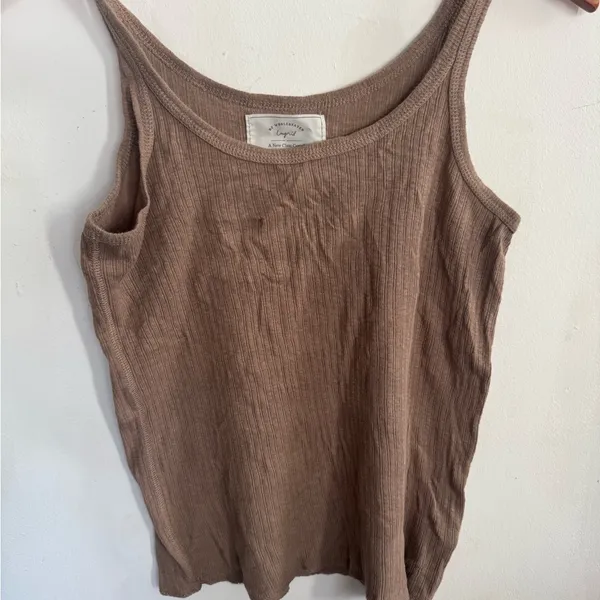 Ribbed Knit Tank Top in Camel Tan Size M - Image 2