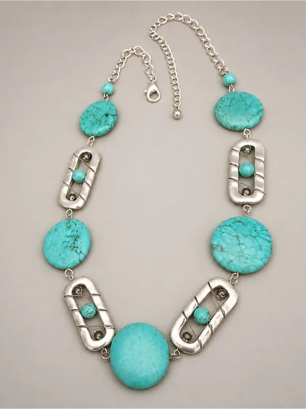 Southwestern Turquoise Colored Howlite Stone Costume Statement Necklace - Image 2