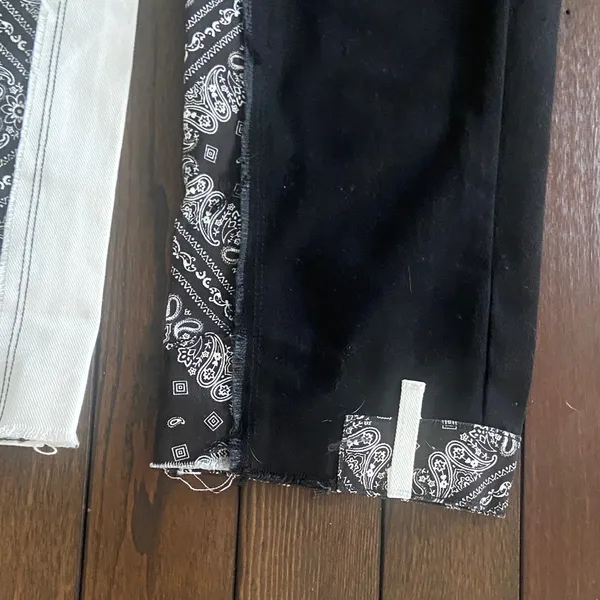 Revice Denim Jeans Women’s Size 26 Black White Bandana Patchwork jeans - Image 3