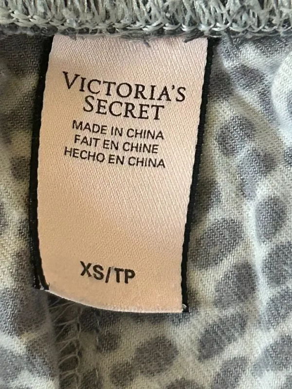 Victoria's Secret Pajama Pants Gray Leopard Print Size XS Loungewear Loungepants - Image 8
