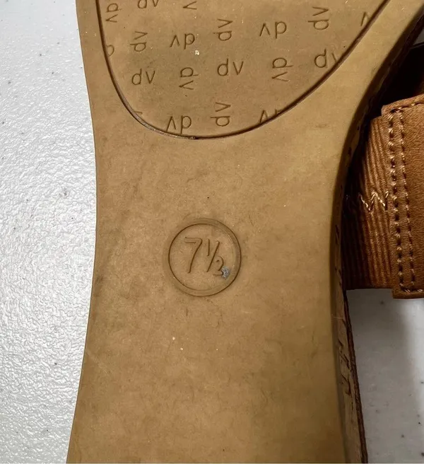 DV Dolce Vita Pris 2-Tone Vegan Leather Cork Wedges - Image 9