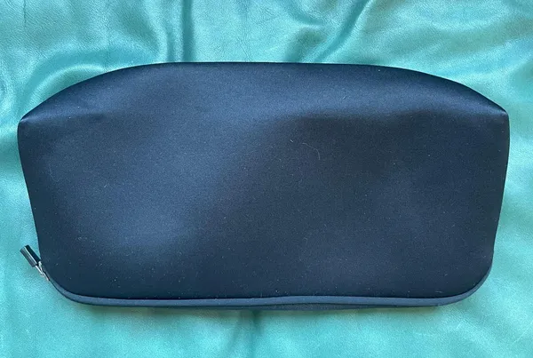 SKIMS Neoprene Bag - Image 2