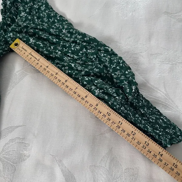 Reformation‎ Womens Size S Pinto Floral Top Green Ditsy Print Smocked Cropped - Image 6