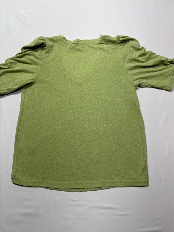 Democracy Green Puff Sleeve V-Neck Top - Size Small, Comfy & - Image 6