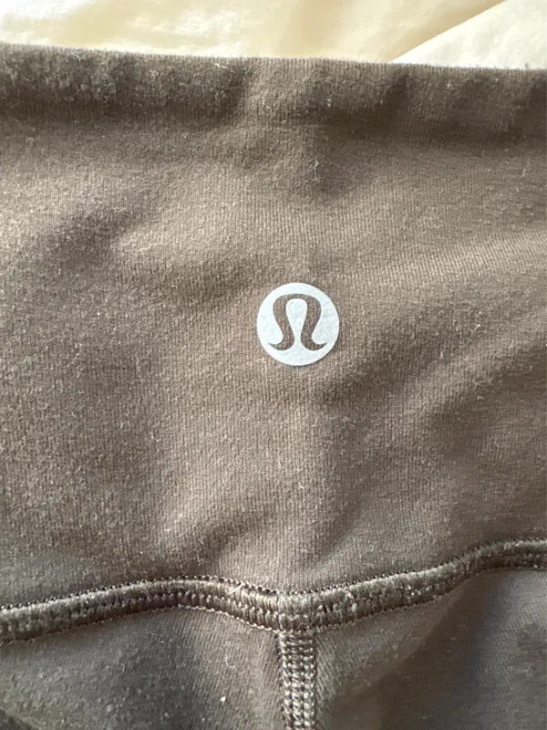 Army Green Lululemon Leggings - Image 4