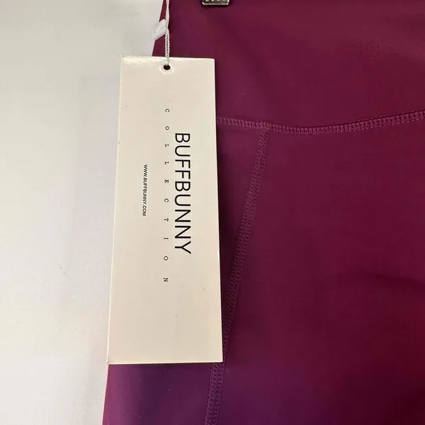 BuffBunny Burgundy Patterned Mesh Side Panel Leggings Size Medium New with tags - Image 6