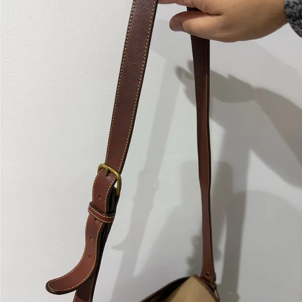Coach Vintage Sheridan Mayfield Beige‎ Brown Saddle Leather Shoulder Bag 4225 K - Image 9