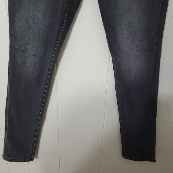 Levi’s 311 Shaping Skinny Jeans Gray Women’s Size 32 Stretch Denim - Image 3