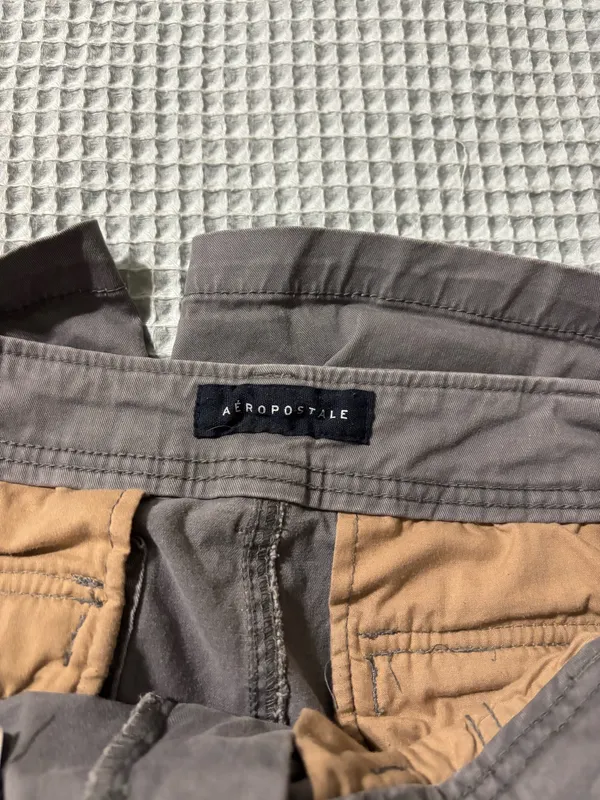 Aeropostale Guys Cargo Shorts - Image 4