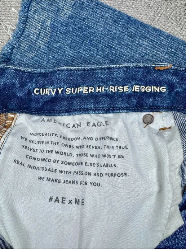 American Eagle Curvy Super Hi Rise Jeggings Skinny Jeans Ripped Frayed Size 18 - Image 12
