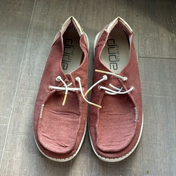 Hey Dude Women's Red Wendy Corduroy Casual Slip On Shoes Sneakers Sz 9 - Image 2