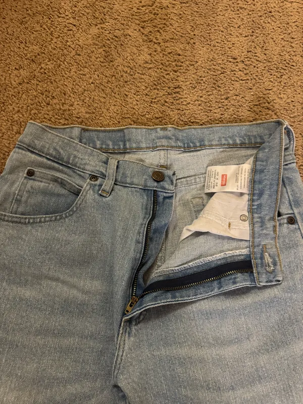 Wrangler Light Wash Jeans Straight - Image 2