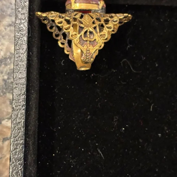 Vintage Art Deco Gold Filigree Ring with Dragons Beath Stone or Glass Opal Adj - Image 4