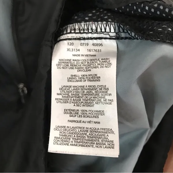Columbia full zip black hooded windbreaker S‎ - Image 8