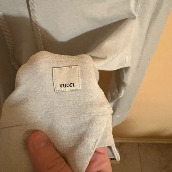 Vuori Halo Essential Hoodie in Light Gray Heather - Image 3