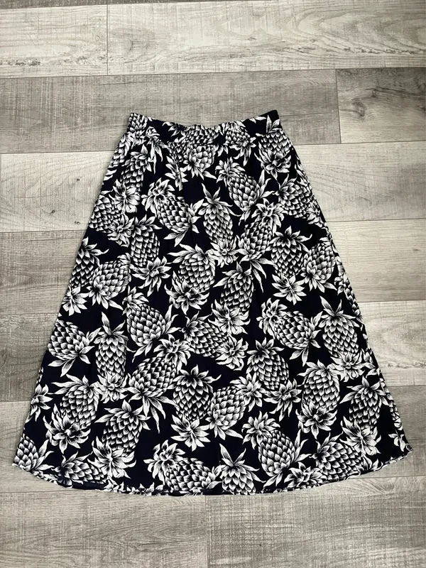 J.Crew Skirt - Image 5