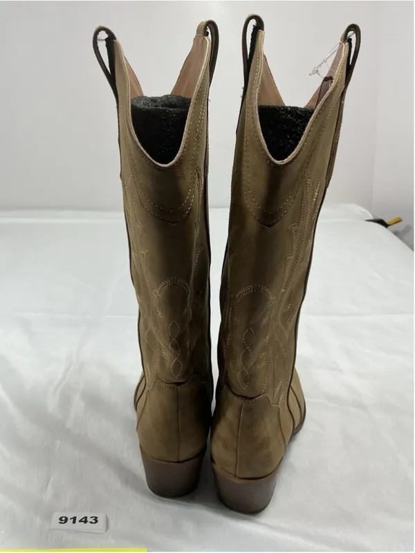 Womans New IUV Pullon Knee High Cowgirl Boots Size 8 Light Brown - Image 4