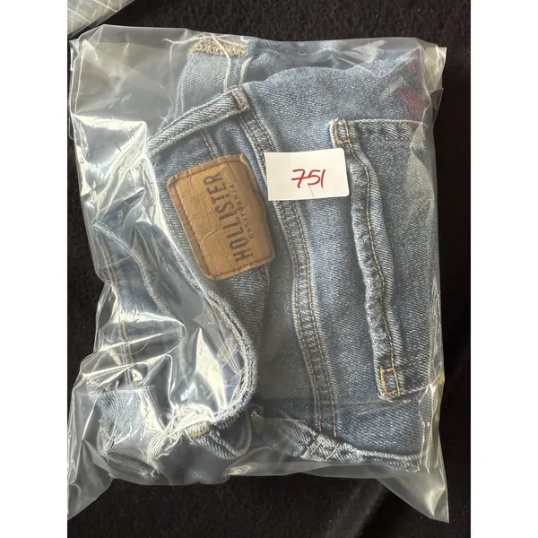 Hollister Shorts Womens 27 Blue High-Rise Short 3 Distressed Denim Cuff‎ Shorts - Image 8