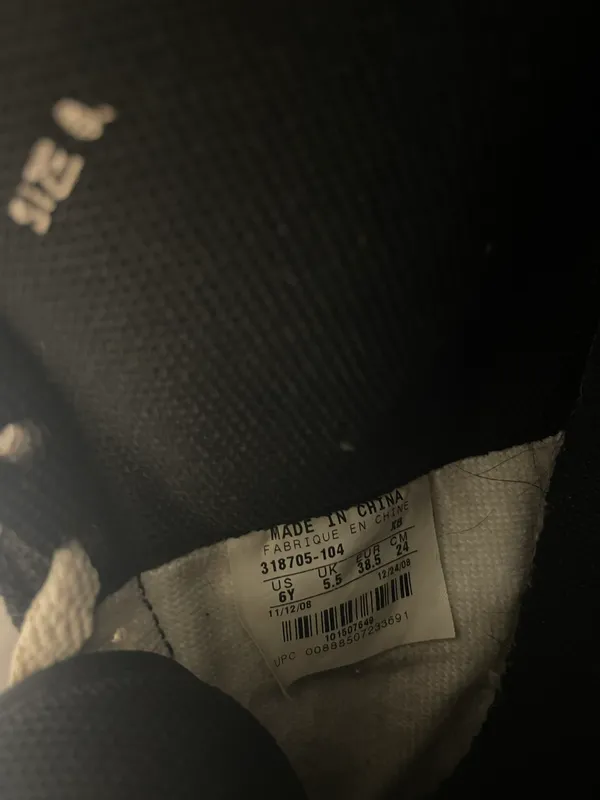Nike Blazer Mid - Image 4