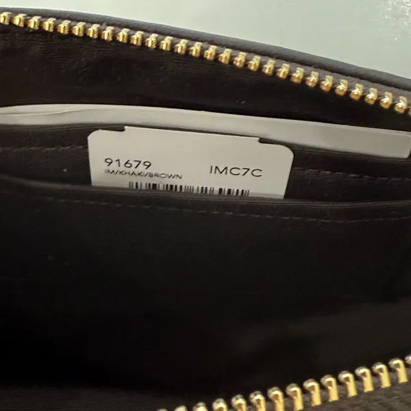 Coach Zip Top Crossbody Purse in Signature Canvas 91679 NWOT - Image 11