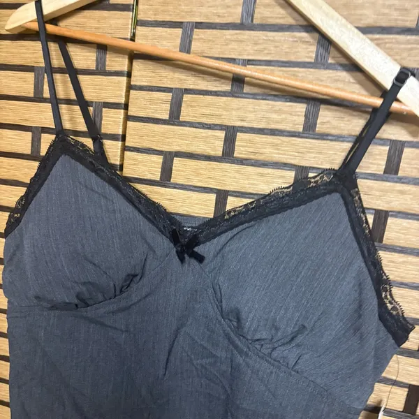 No Boundaries Gray Lace Trim Cami Size‎ XL - Image 3