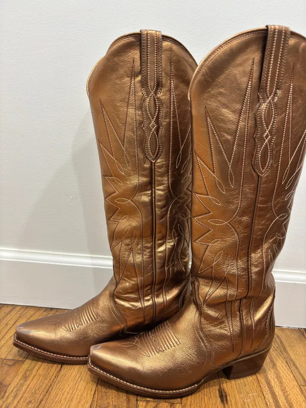 Tecovas the Loretta boots metallic 7.5 Gold - Image 3
