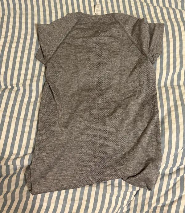 Lululemon Swiftly Tech Short Sleeve Shirt 2.0 - Image 5