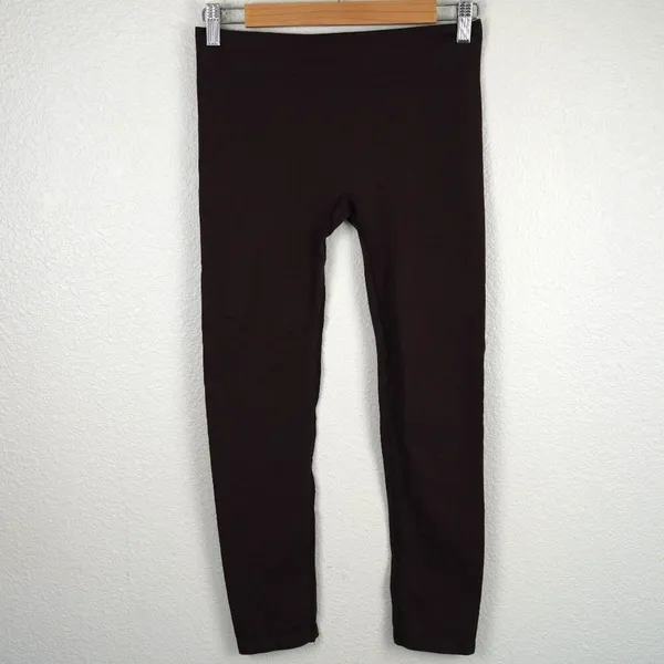 Title Nine Brown Leggings M Seamless‎ Stretchy Activewear Minimalist Comfort - Image 3