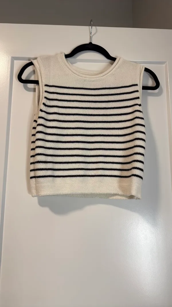 Moon & Madison Knit Tank - Image 2