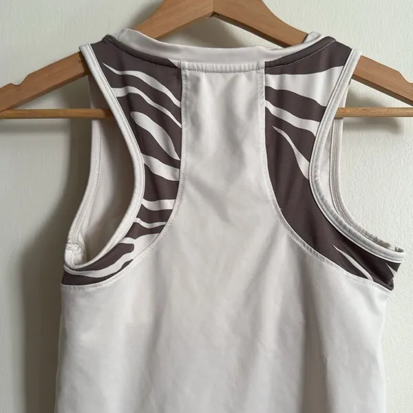 Sincerely Jules Golf & Tennis White Zebra Print Racerback‎ Athletic Tank Top XS - Image 7