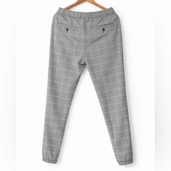 Abercrombie & Fitch Black and White Checkered Pants - Image 3