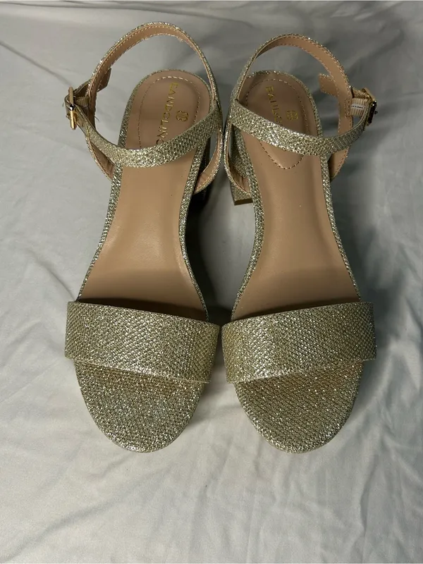 Bandolino Glittery Gold Platform Block Heel Sandal 6 - Image 4