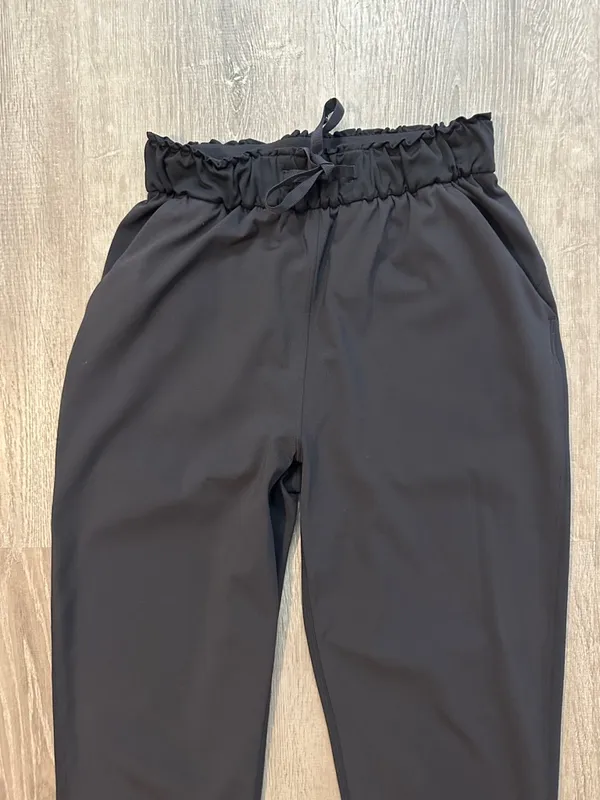 Lululemon Sz 2 Keep Moving High Rise Business Casual Pull On Women’s Black Pants - Image 2