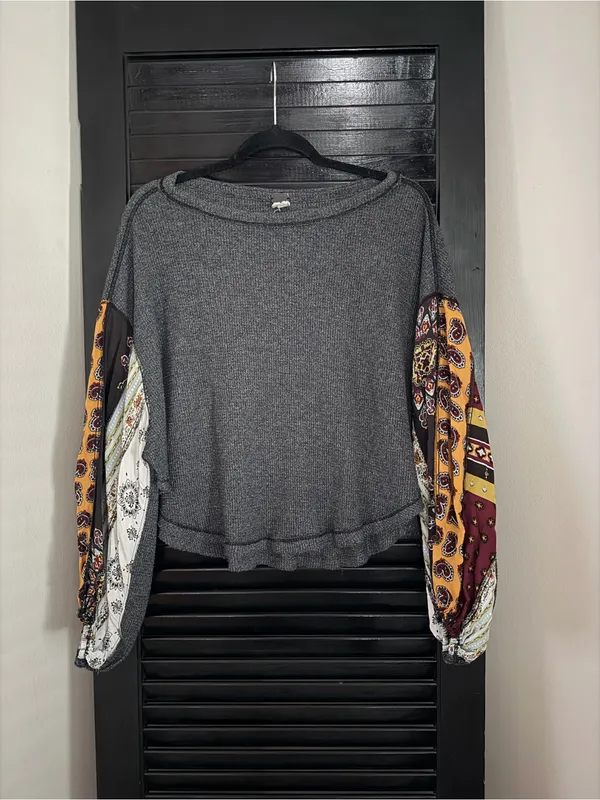 We The Free Blossom Thermal Top Size XS Oversized - Image 9