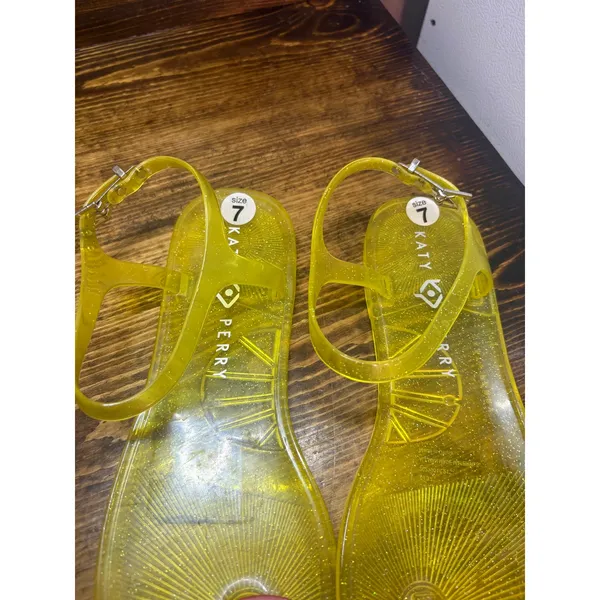 Katy Perry yellow rainbow sandals size 7 - Image 4