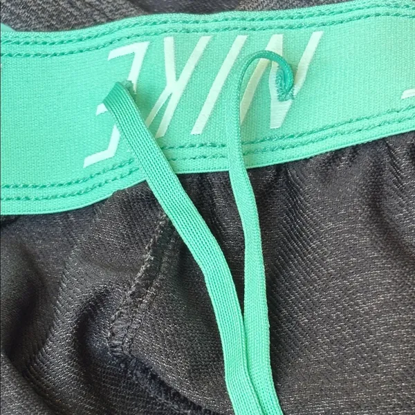 Nike Women's Iron Gray and Green Athletic Dri FIT Shorts XL - Image 7