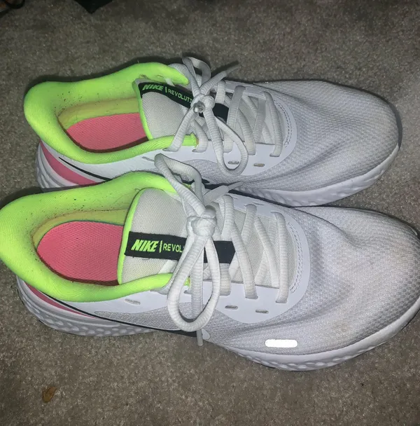 Nike React Tennis Shoes - Image 4