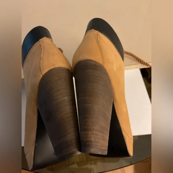 Steve Madden Women's chestnut brown platform Chelsea heel boots size 7 - Image 9