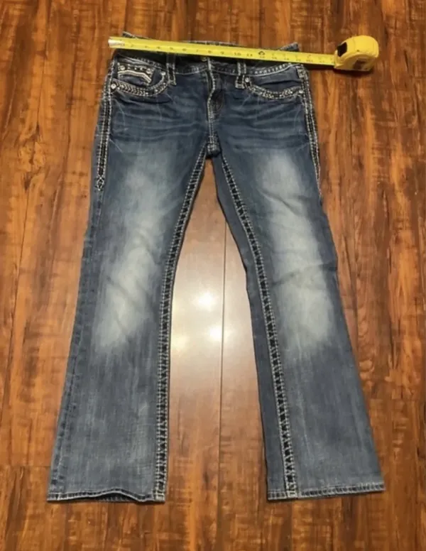 Rock Revival Celine style Bootcut Jeans are a size 28. - Image 7