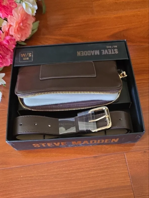 Steve Madden Chocolate Brown Leather Belt Bag with Gold Hardware Size S/M - Image 6