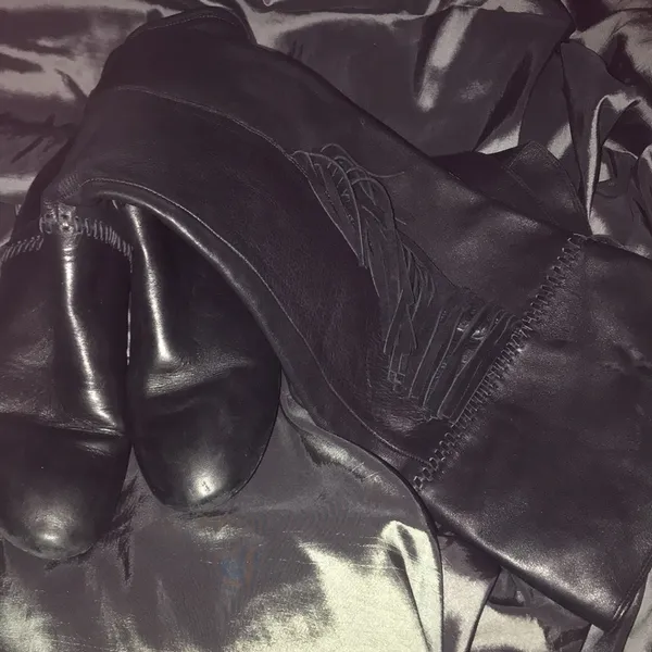 House of Harlow 1960 39.5 knee fringes boots - Image 2