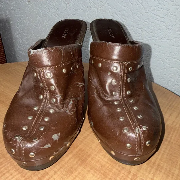 Vintage‎ Y2K Fioni Brown Boho Studded Mule Festival Faux Leather Heels 8.5 - Image 4