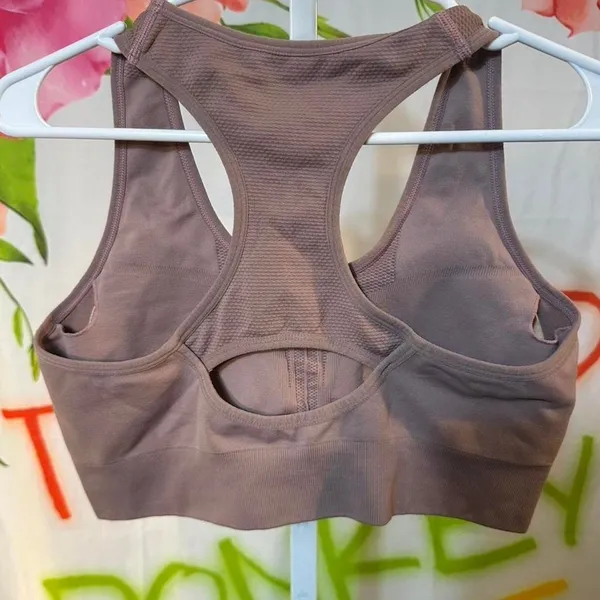 X213. Shapellx pink nude sports bra with built in bra and removable pads - Image 3